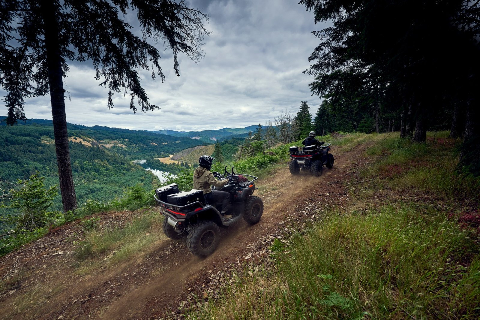 CFORCE 1000 OVERLAND — fotografia 3