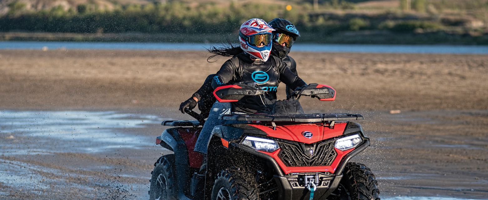 CFORCE 625 TOURING — Conforto do passageiro