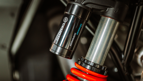 ZFORCE 950 SPORT — Evolução do chassis