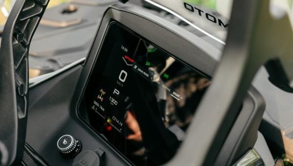 CFORCE 1000 OVERLAND — Equipamento premium de série
