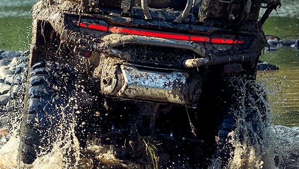 CFORCE 1000 OVERLAND — Proteção reforçada
