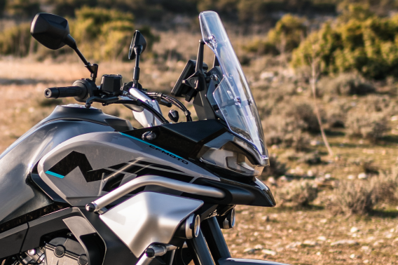 800MT SPORT — Equipamento