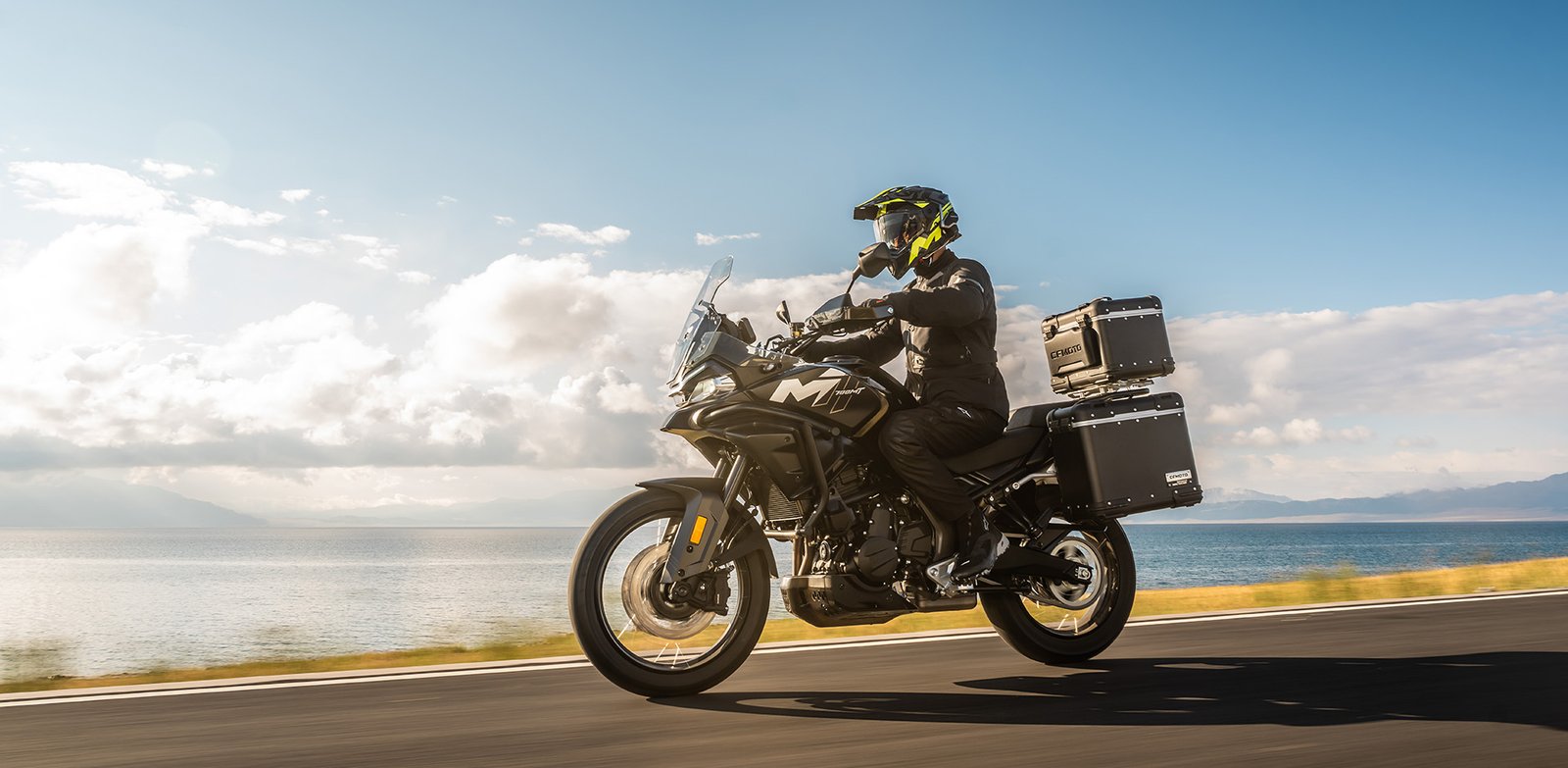 700MT — Confiança e ergonomia descontraída