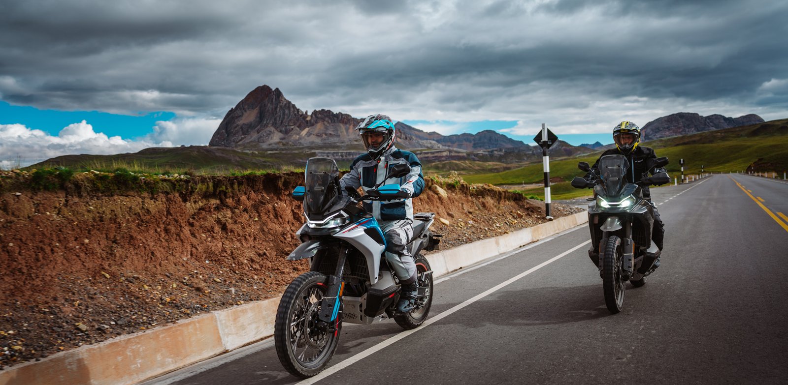 800MT-X — Pronta para grandes viagens