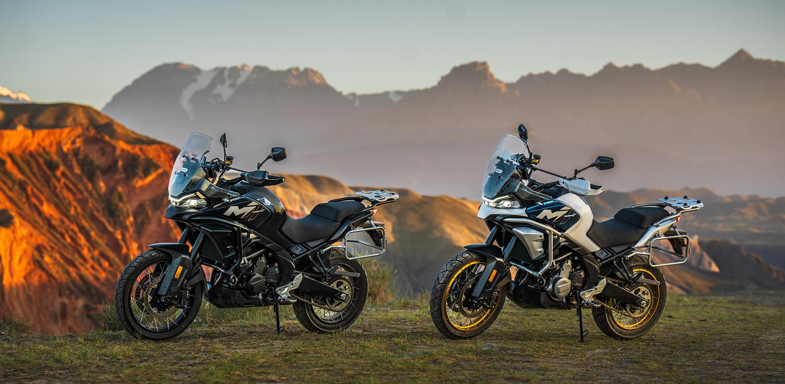 700MT — Motor bicilíndrico dedicado à aventura