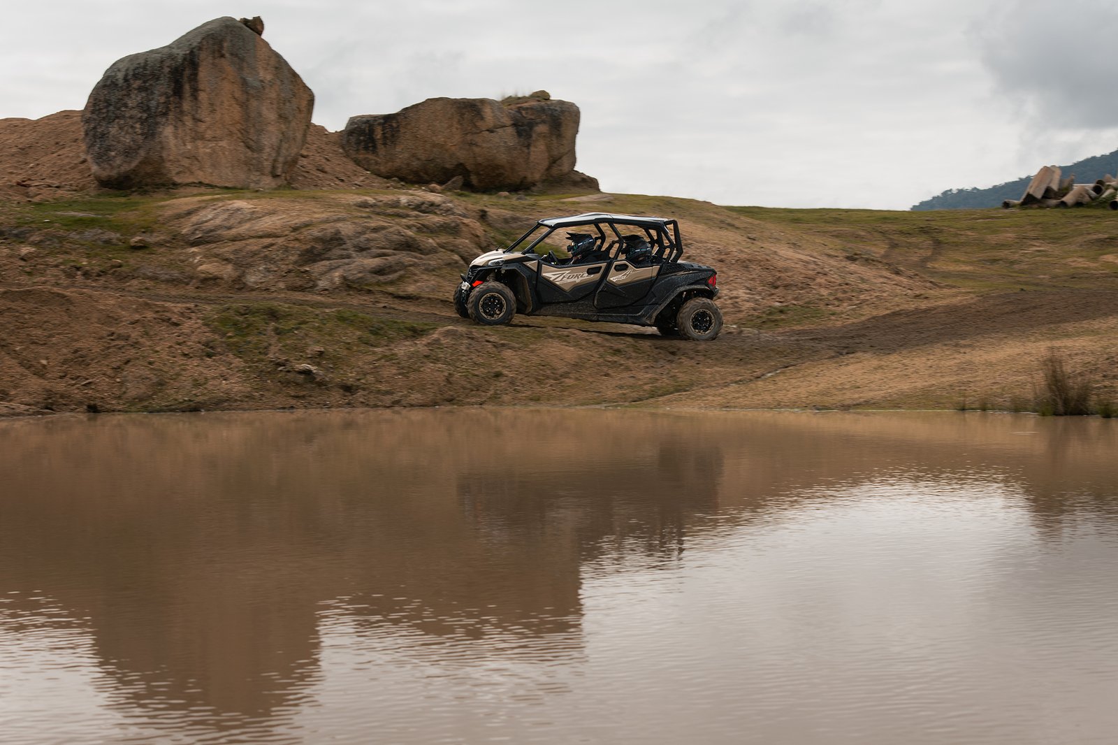 ZFORCE 950 SPORT-4 — fotografia 1